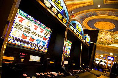 V社发布Steam掌机拆解视频 警告用户不要自己拆解